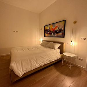Nouvelle Vag - Apartment & Room